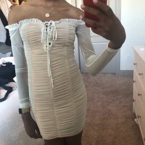 NWT White Fitted Dress - Picture 2 of 7